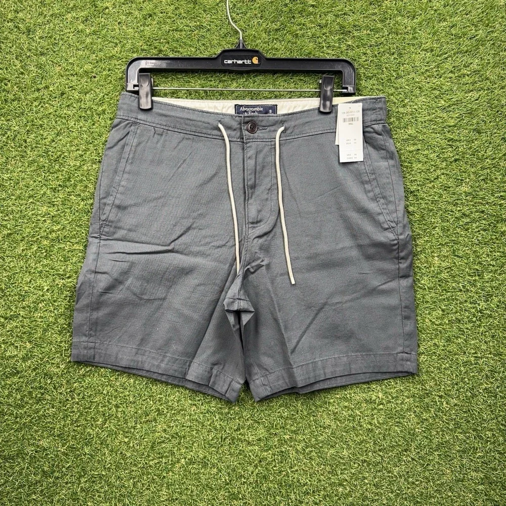 Abercrombie Shorts Mens Small Grey Pull On Drawstring Performance Tech NWT